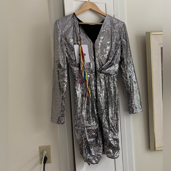 MSGM Sequin Long Sleeve Ruched Silver Mini Dress sz 38 - Picture 7 of 14